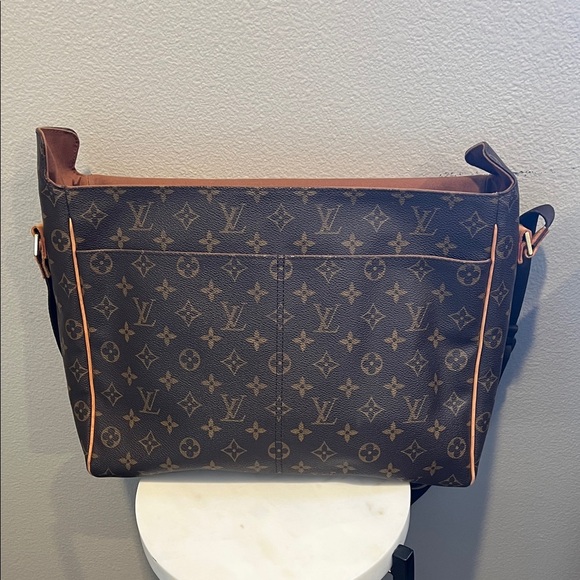 Louis Vuitton Dark Brown Monogram Messenger Bag - Picture 5 of 10